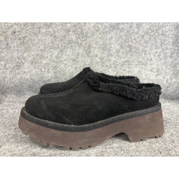 UGG Shoes Womens Size 6 Black Suede Shearling Platform Mule Lug Sole 1162510 - Picture 1 of 9